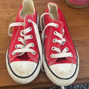 Red converse all stars